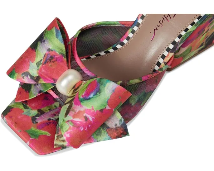 Босоножки Jordn с открытым квадратным носком и бантом от Blue by Betsey Johnson