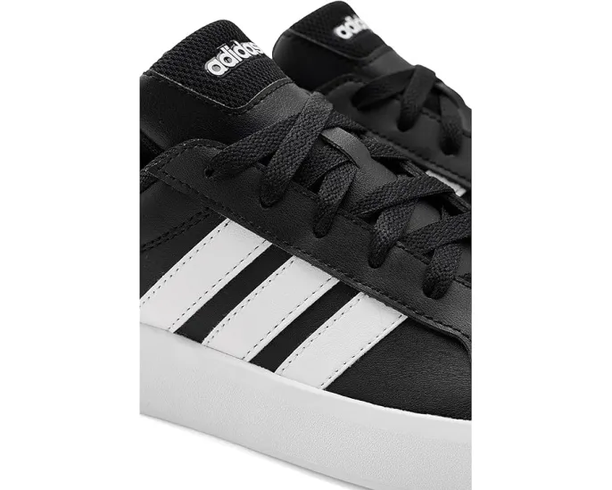 Детские кроссовки adidas Grand Court 3.0 с круглым носком и резиновой подошвой