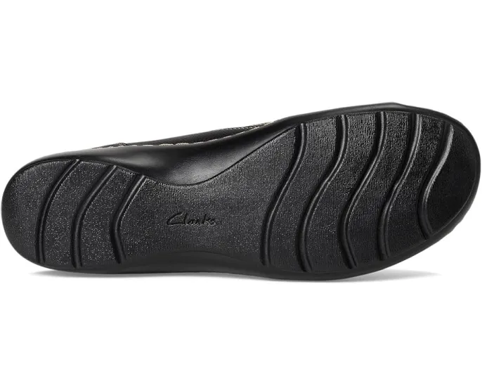 Туфли Clarks Cora Teresa с застежкой на липучке и стелькой Ultimate Comfort