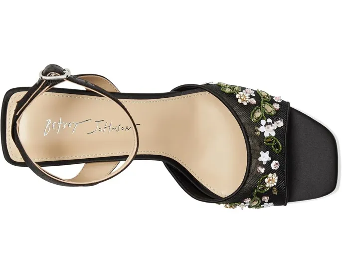 Сандалии Blue by Betsey Johnson kirra на устойчивом каблуке с вышивкой