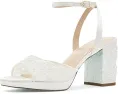 Сандалии Junie от Blue by Betsey Johnson с блестящим декором