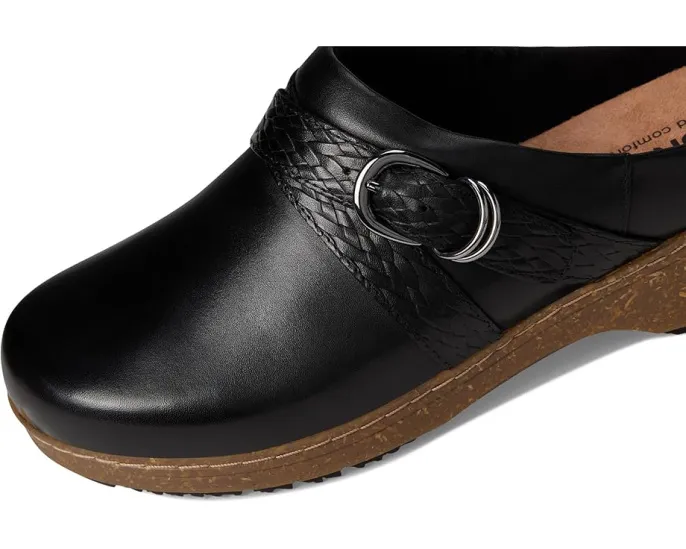 Сандалии Asmara с перекрещивающимися ремешками и клиновидным каблуком SoftWalk