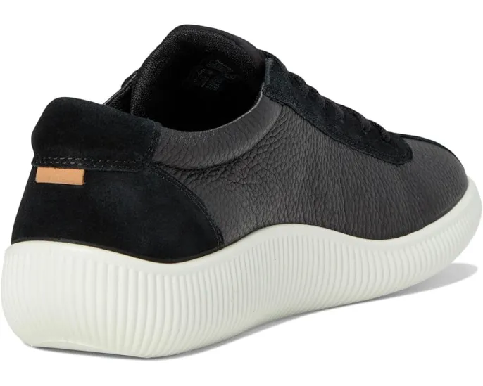 Кроссовки ECCO Soft Zero с верхом из мягкой кожи и амортизирующей подошвой