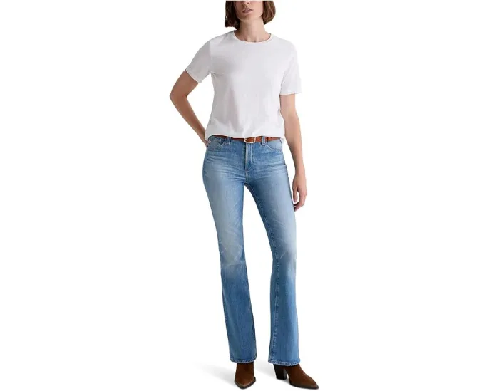 Джинсы Farrah Mid Rise Bootcut Bisou от AG Jeans с посадкой выше средней