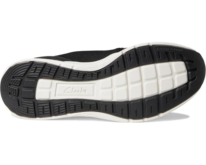 Кроссовки Clarks Motion Trek MX с технологией Motion Tread