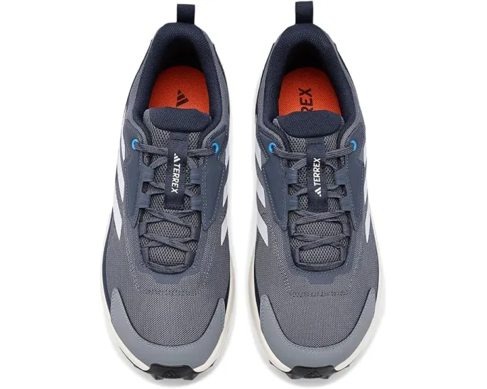 Трекинговые кроссовки Adidas Terrex Anylander с подошвой Traxion и усиленным мыском