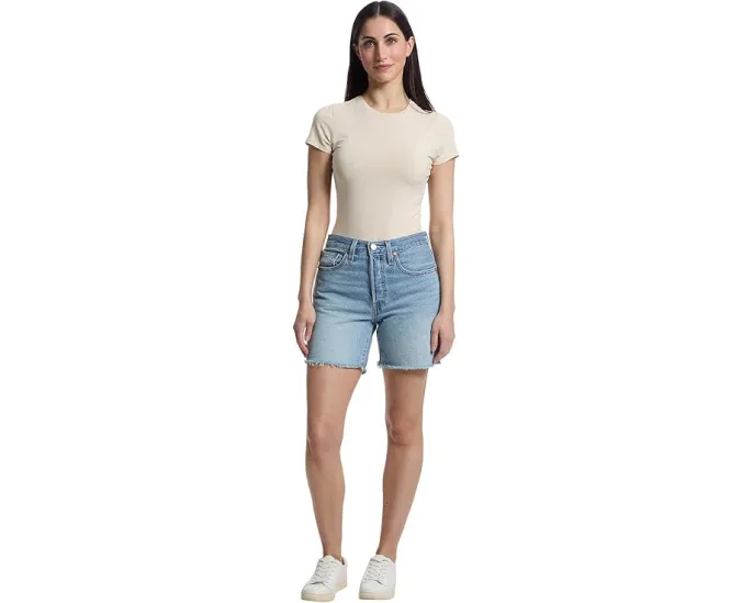 Шорты Levi's® Premium 501 Mid Thigh Light-Weight с высокой посадкой и пятью карманами