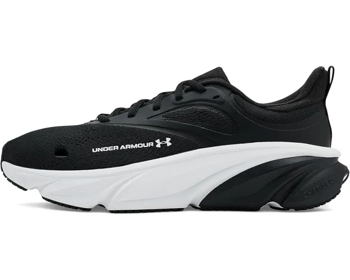 Кроссовки Under Armour Charged Rogue 6 с переработанными материалами