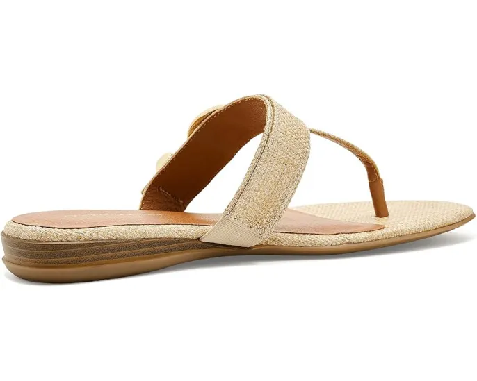 Сандалии Andre Assous Nix с декоративной пряжкой и мягким верхом из кожи