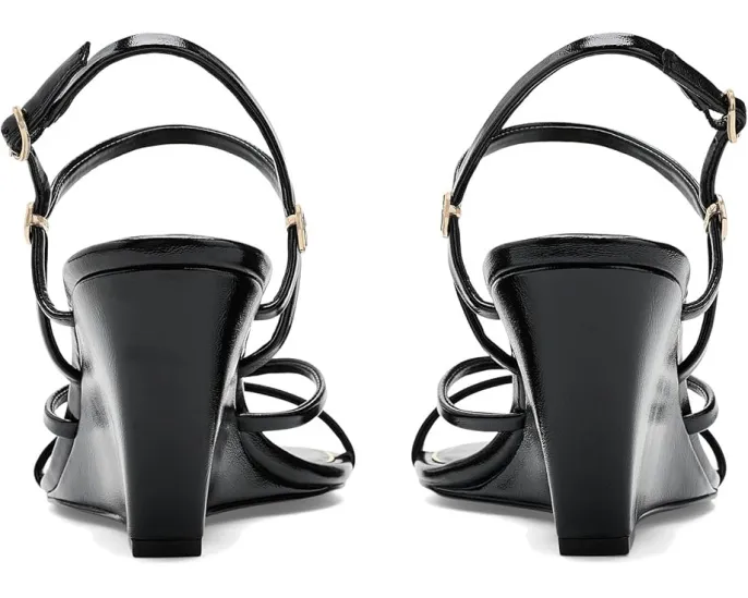 Туфли GUESS Devve на высоком каблуке с ремешком на щиколотке