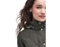 Стеганая куртка Millfire Quilt с отстегивающимся капюшоном от Barbour