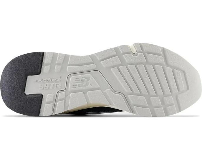 Кроссовки New Balance 997R Classics с амортизацией Abzorb и верхом из замши