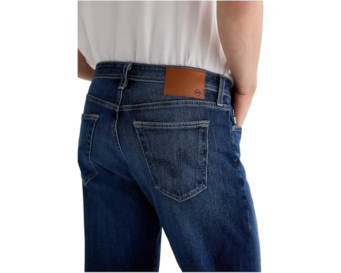 Джинсы AG Jeans Graduate Tailored Leg в цвете Bellingham