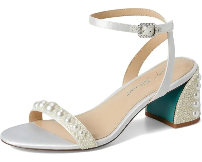 Босоножки Tina на платформе от Blue by Betsey Johnson с жемчужным декором