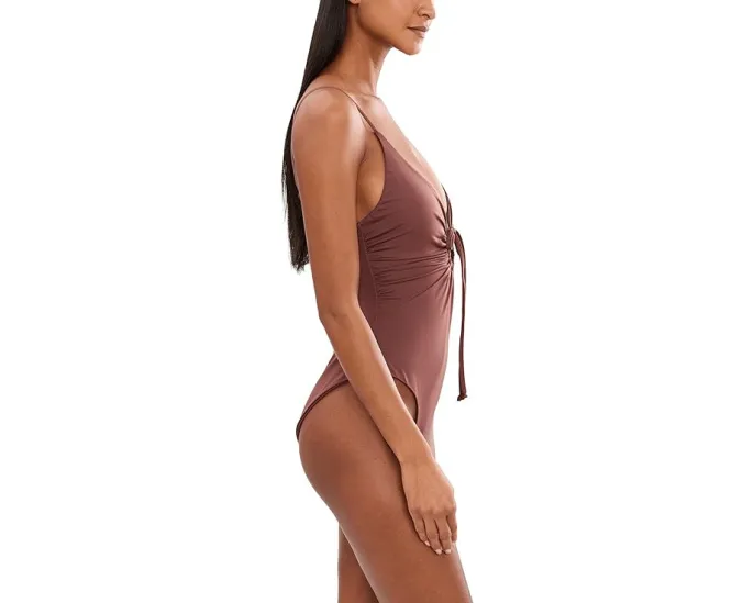 Цельный купальник Piper One-Piece Classic с вырезом и шнуровкой