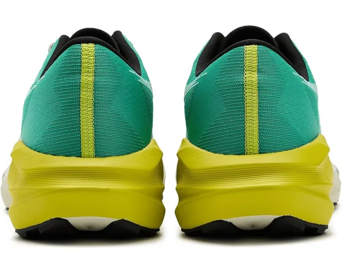 Трейловые кроссовки ASICS Novablast 5 TR с FF BLAST MAX