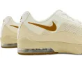 Кроссовки Nike Air Max Invigor с технологией Air Max и дышащим верхом
