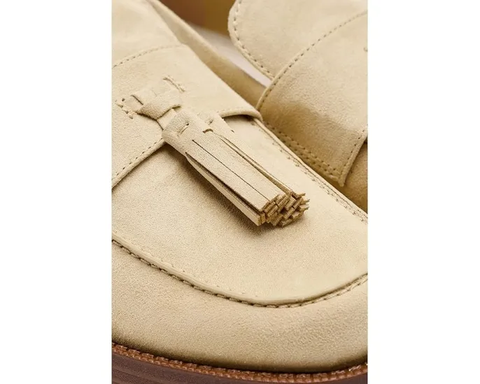 Franco Sarto лоферы Lucia из искусственной кожи с кисточкой