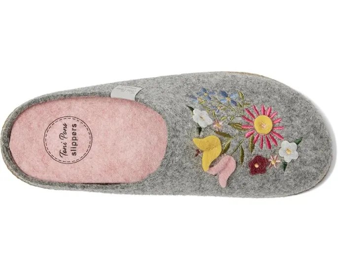 Новогодние тапочки Toni Pons Deli-EF с праздничной вышивкой