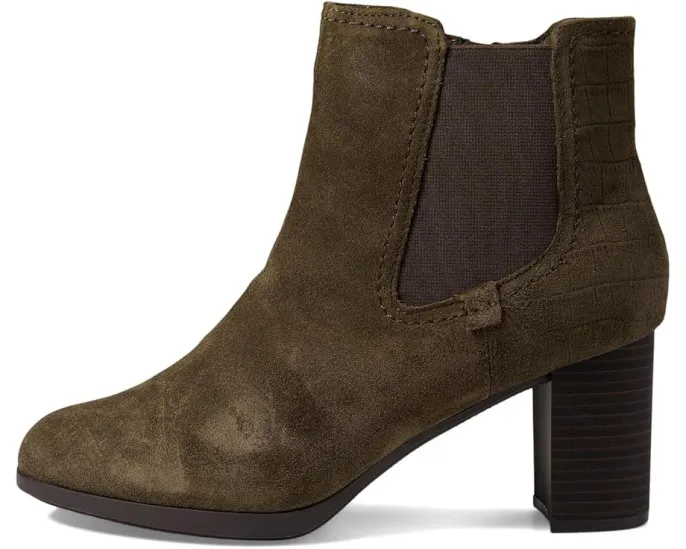 Ботинки Clarks Bayla Rose на устойчивом каблуке с миндалевидным носком