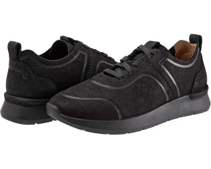 Кроссовки SoftWalk Stella из кожи с перфорацией