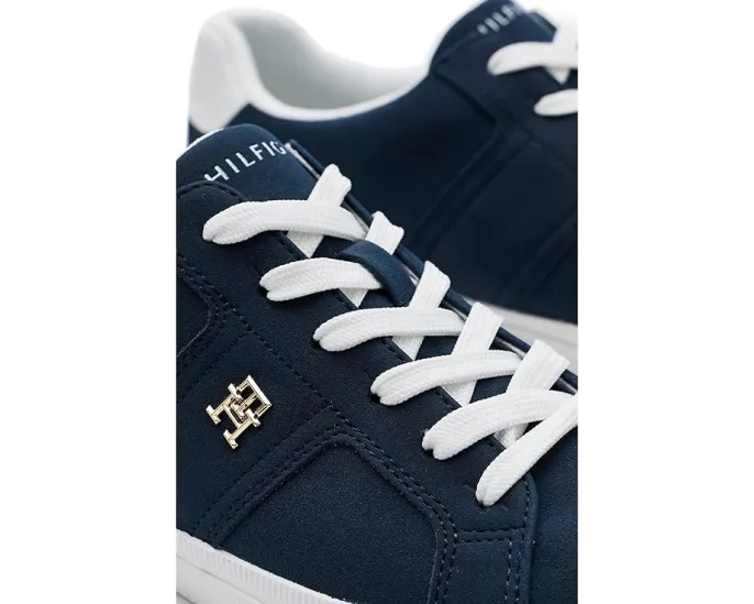 Кроссовки Tommy Hilfiger Lanlea из искусственной замши с мягкой стелькой