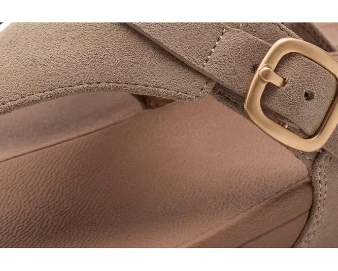 FitFlop Сандалии Lulu из замши с пряжкой и перемычкой