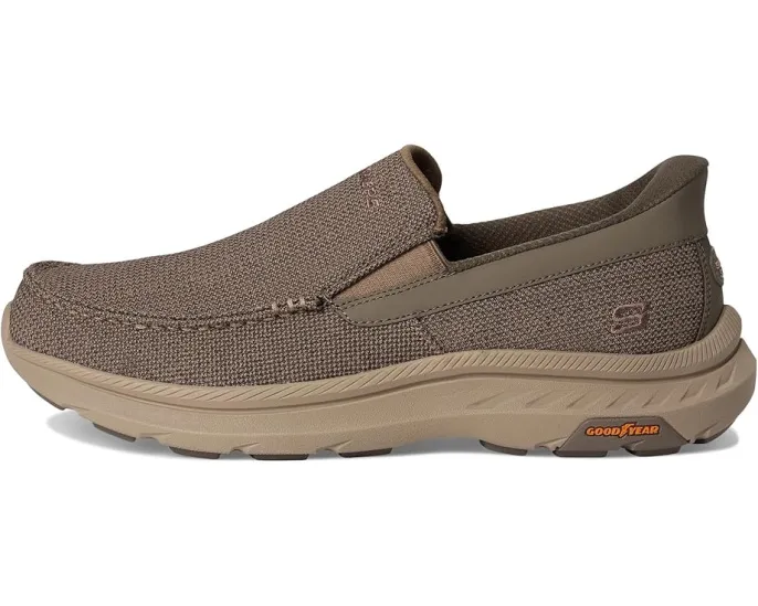 Кроссовки SKECHERS Pollard Wilfred с технологией Hands Free Slip ins и Memory Foam