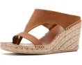 Сандалии Farren Espadrille с клиновидным каблуком и кожаным верхом от Franco Sarto