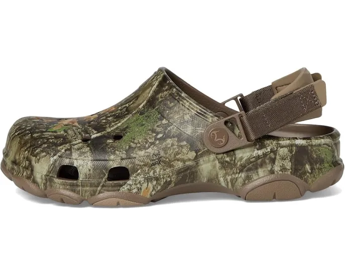 Кроксы Classic All-Terrain Clogs с камуфляжным принтом и ремешком
