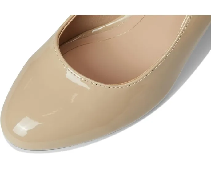 Туфли Journee Collection Seraphina на устойчивом каблуке с круглым носком