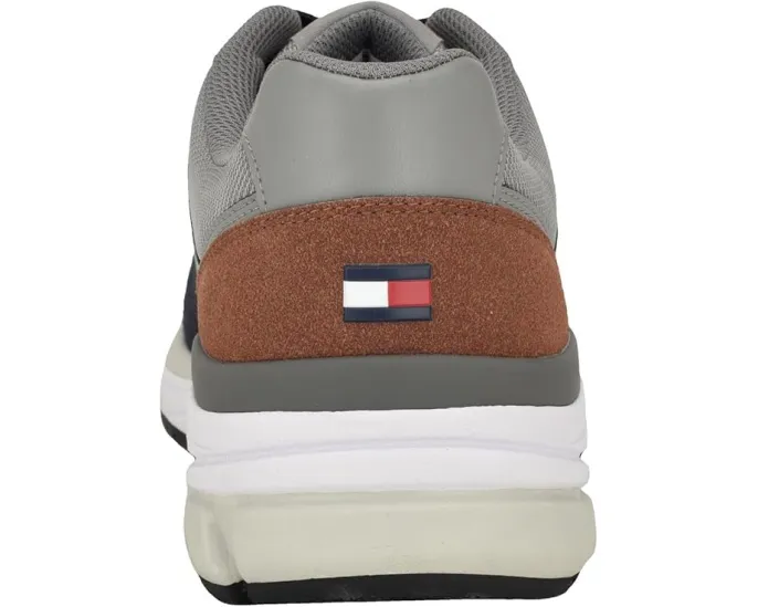 Кроссовки Tommy Hilfiger Paver с разноцветным верхом и мягкой подкладкой