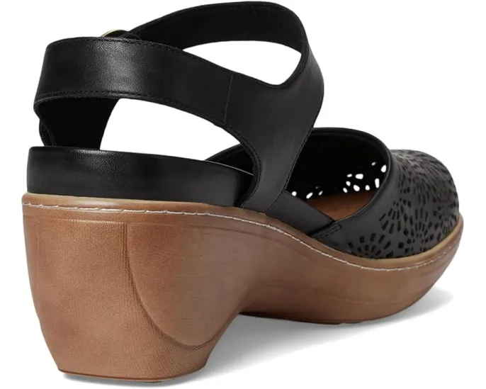 SoftWalk Mabelle Perf туфли на каблуке с перфорацией и регулируемой пряжкой