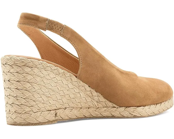 Босоножки-танкетки Andre Assous Pamala с платформой из рафии