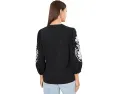 Блуза Embroidered Blouse от NYDJ с вышивкой хлопковая