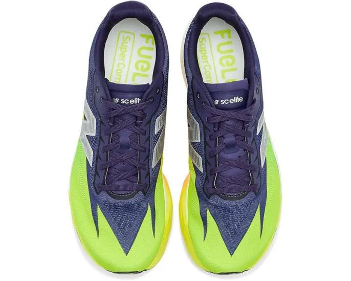 Соревновательные кроссовки New Balance FuelCell SuperComp Elite v5 с карбоновой пластиной
