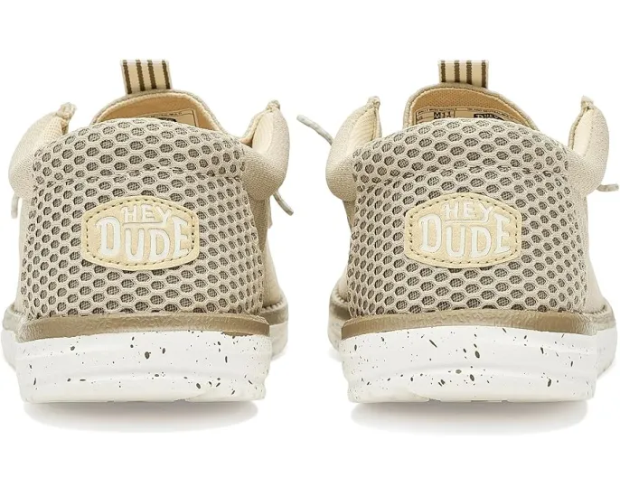 Кроссовки Hey Dude Wally Mesh Neutrals на шнурках-резинке с технологией Flex & Fold