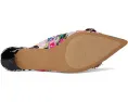 Туфли Abigayl с острым носком и цветочным декором от Blue by Betsey Johnson