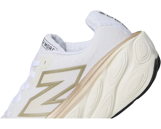 Кроссовки New Balance Fresh Foam X More v5 с максимальной амортизацией