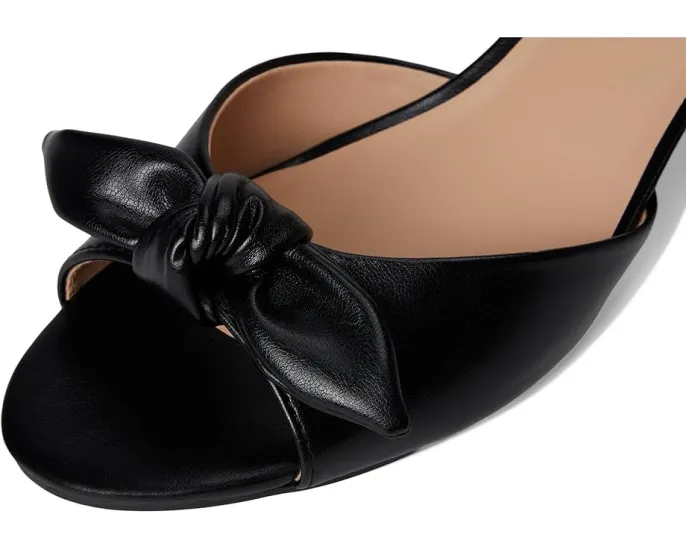 Босоножки Bandolino Andora на тонком каблуке с бантом и ремешком