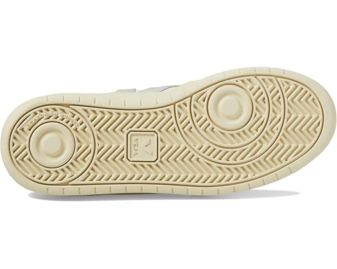 Кроссовки VEJA V-12 из натуральной кожи с перфорацией