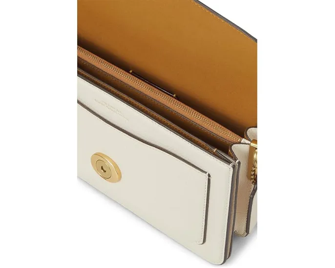 Кожаная плечевая сумка COACH Polished Pebble Tabby 26