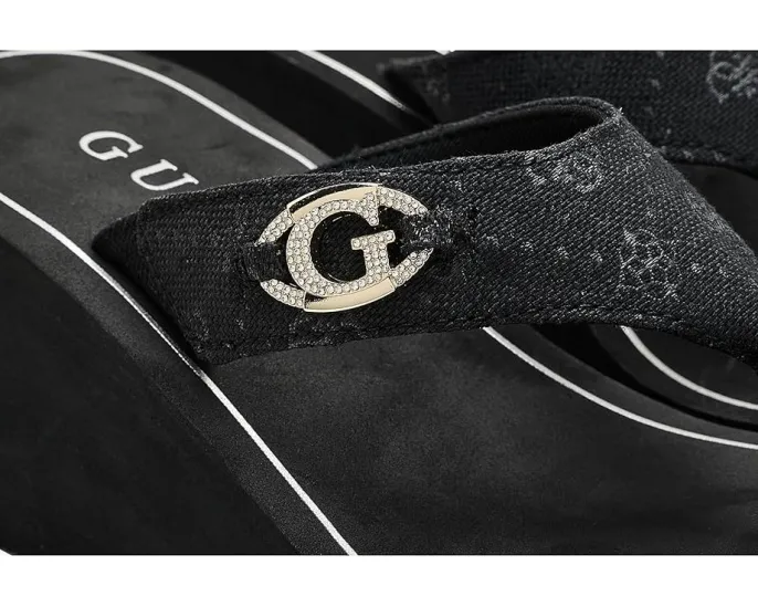 Босоножки на платформе Shai с клиновидным каблуком и текстильным верхом GUESS