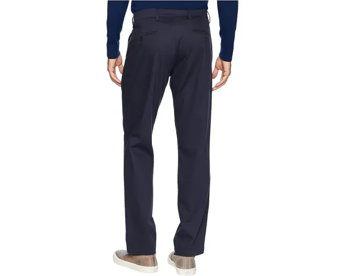 Брюки Athletic Fit Signature Khaki Lux Cotton Stretch от Dockers без складок