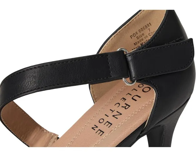 Туфли Journee Collection Tillis с острым носком и асимметричным ремешком