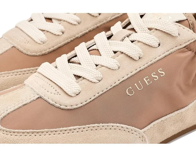 Кроссовки GUESS Rachale с кожано-синтетическим верхом и круглым носком