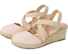 Journee Collection Сандалии Ashlee на танкетке с мягкой стелькой и несколькими ремешками