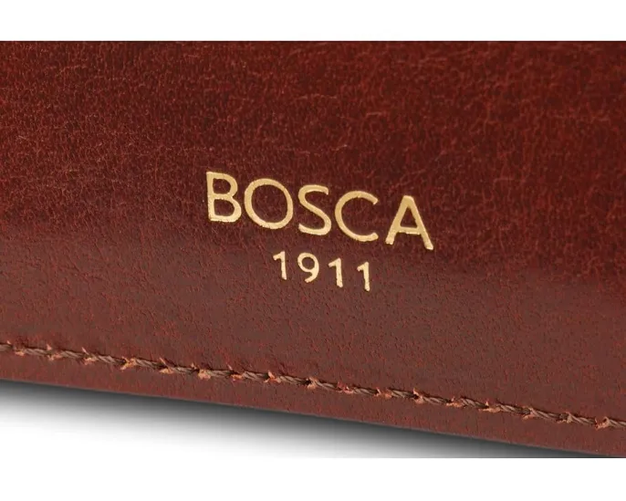 Картхолдер Bosca Old Leather с семью отделениями и RFID защитой
