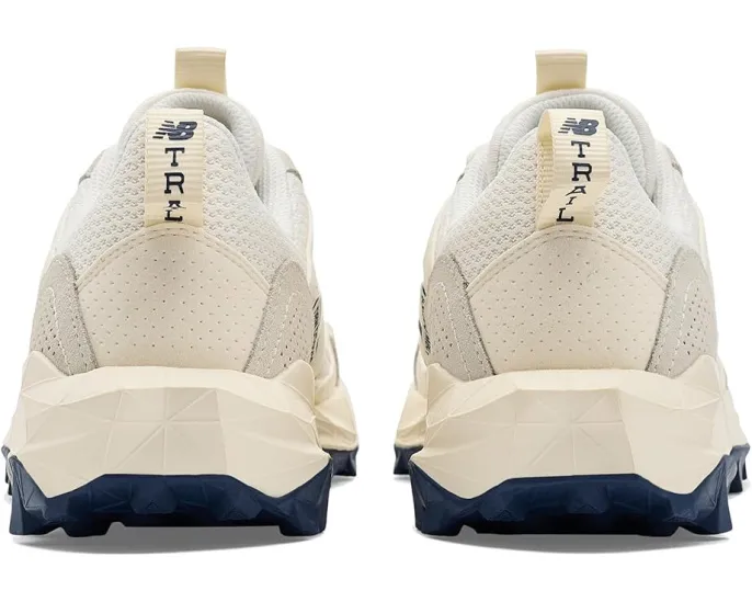 Трейловые кроссовки New Balance Tektrel с межподошвой DynaSoft и протектором AT Tread