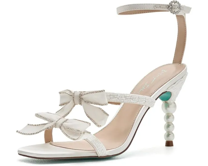 Туфли Sammy от Blue by Betsey Johnson с жемчужными деталями на каблуке